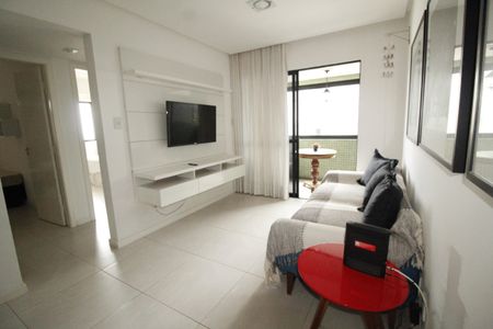 Sala de apartamento para alugar com 2 quartos, 57m² em Jardim Armação, Salvador