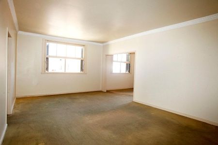 Sala 1 de apartamento à venda com 3 quartos, 163m² em Centro Histórico, Porto Alegre