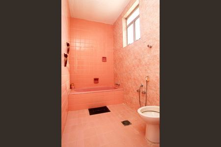 Apartamento à venda com 163m², 3 quartos e 1 vagaBanheiro 2