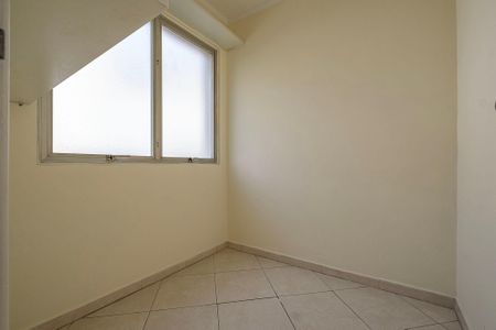 Apartamento para alugar com 90m², 2 quartos e 1 vagaÁrea de Serviço - Quarto