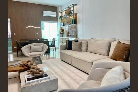 Sala de casa para alugar com 3 quartos, 205m² em Chácara Inglesa, São Paulo