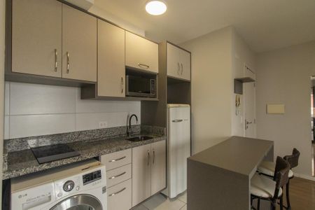 Studio para alugar com 28m², 1 quarto e sem vaga Studio para alugar com 28m², 1 quarto e sem vagaStudio