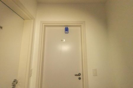 Studio para alugar com 28m², 1 quarto e sem vaga Studio para alugar com 28m², 1 quarto e sem vagaLockbox