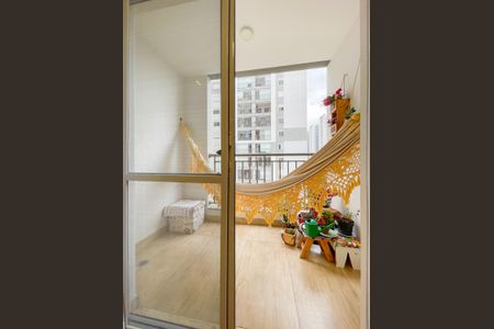 Sacada de apartamento para alugar com 2 quartos, 70m² em Continental, Osasco