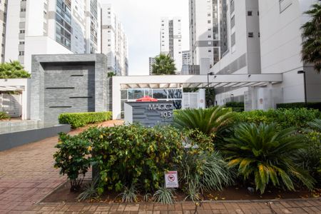 Apartamento para alugar com 70m², 2 quartos e 2 vagas Apartamento para alugar com 70m², 2 quartos e 2 vagasFachada