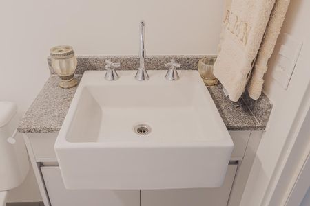 Studio à venda com 27m², 1 quarto e sem vaga Studio à venda com 27m², 1 quarto e sem vagaBanheiro