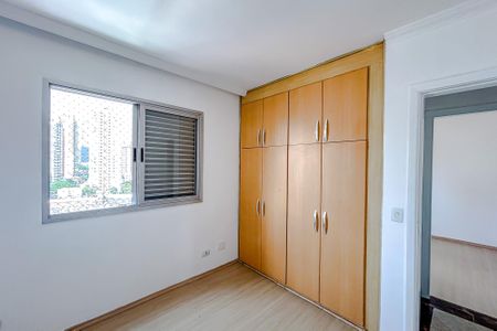 Apartamento à venda com 90m², 4 quartos e 2 vagasQuarto 1