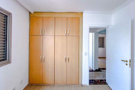 Apartamento à venda com 90m², 4 quartos e 2 vagasQuarto 1