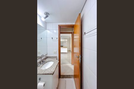 Apartamento para alugar com 52m², 2 quartos e 1 vagaBanheiro