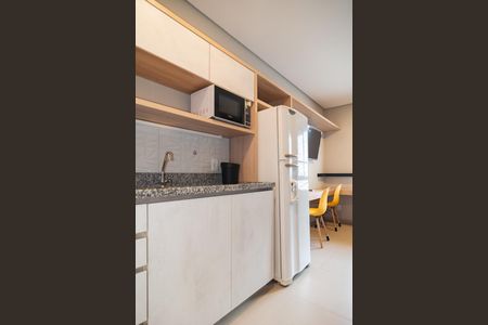 Apartamento para alugar com 26m², 0 quarto e sem vagaStudio
