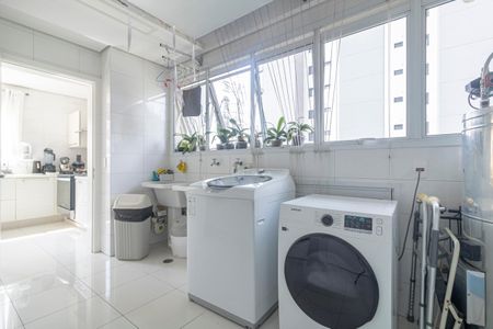 Apartamento à venda com 292m², 3 quartos e 5 vagasÁrea de Serviço