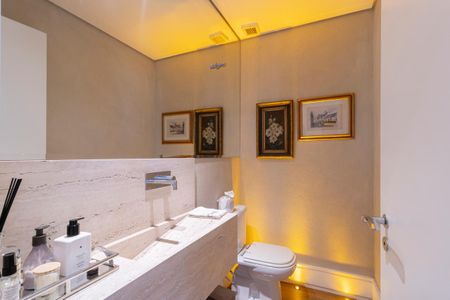 Apartamento à venda com 292m², 3 quartos e 5 vagasLavabo