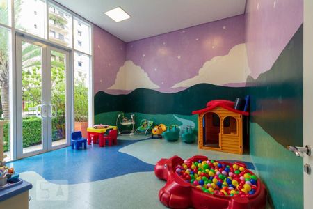 Apartamento à venda com 292m², 3 quartos e 5 vagasÁrea comum - Brinquedoteca