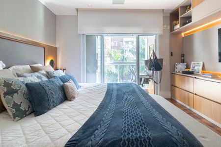 Apartamento à venda com 292m², 3 quartos e 5 vagasQuarto Suíte 1