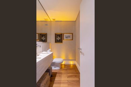 Apartamento à venda com 292m², 3 quartos e 5 vagasLavabo