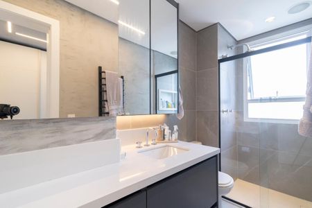 Apartamento à venda com 292m², 3 quartos e 5 vagasBanheiro da Suíte 3