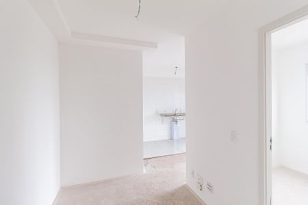 Sala de apartamento para alugar com 2 quartos, 39m² em Jardim Copiuva, Carapicuíba