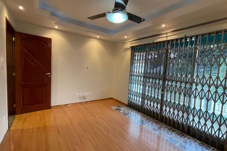 Sala de apartamento para alugar com 3 quartos, 130m² em Centro, Duque de Caxias