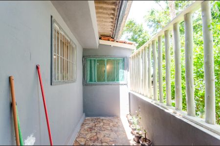 Casa à venda com 300m², 3 quartos e 4 vagas Casa à venda com 300m², 3 quartos e 4 vagasÁrea externa