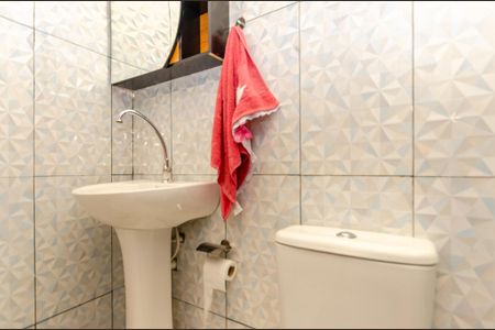 Casa à venda com 300m², 3 quartos e 4 vagas Casa à venda com 300m², 3 quartos e 4 vagasBanheiro 1 - Casa 1