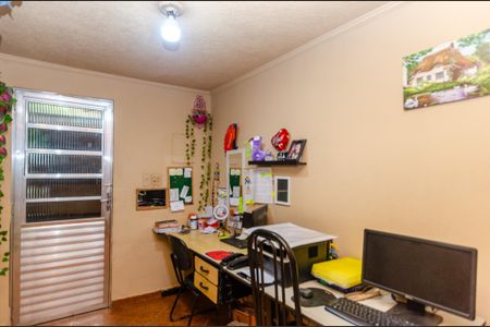 Casa à venda com 300m², 3 quartos e 4 vagas Casa à venda com 300m², 3 quartos e 4 vagasEscritório - Casa 1