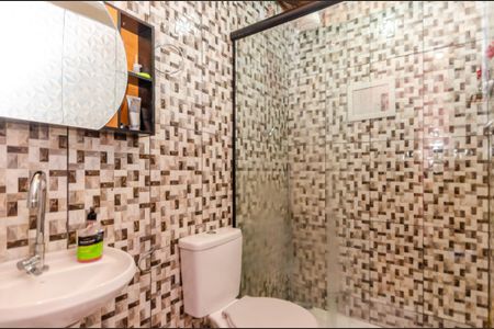 Casa à venda com 300m², 3 quartos e 4 vagas Casa à venda com 300m², 3 quartos e 4 vagasBanheiro 2 - Casa 1