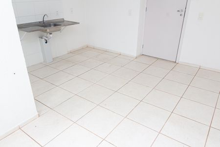 Sala de apartamento para alugar com 2 quartos, 21m² em Campo Grande, Rio de Janeiro