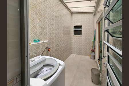 Apartamento para alugar com 58m², 2 quartos e 1 vagaÁrea de Serviço