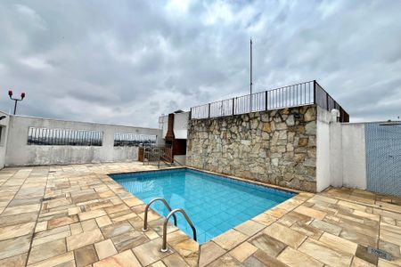 Apartamento para alugar com 54m², 2 quartos e 1 vaga Apartamento para alugar com 54m², 2 quartos e 1 vagaÁrea comum - Piscina