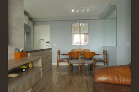 Apartamento à venda com 70m², 3 quartos e 2 vagasSala - Cozinha