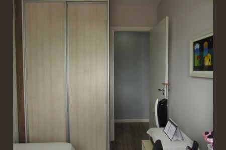 Apartamento à venda com 70m², 3 quartos e 2 vagasQuarto 2