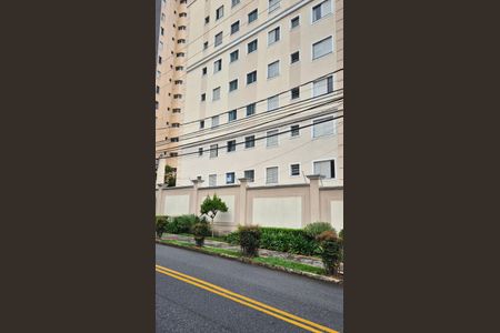 Apartamento para alugar com 70m², 3 quartos e 1 vaga