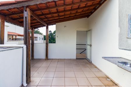 Apartamento à venda com 100m², 2 quartos e 1 vaga