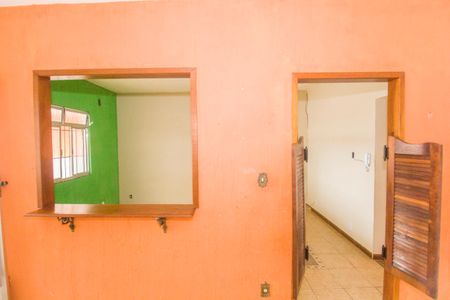 Casa para alugar com 100m², 2 quartos e sem vagaCozinha e Área de Serviço