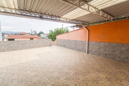 Casa para alugar com 100m², 2 quartos e sem vagaÁrea externa