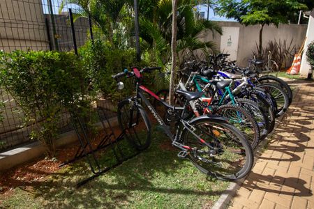 Apartamento à venda com 37m², 1 quarto e sem vaga Apartamento à venda com 37m², 1 quarto e sem vagaÁrea comum - Bicicletário