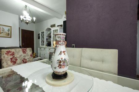 Apartamento para alugar com 60m², 2 quartos e 1 vaga Apartamento para alugar com 60m², 2 quartos e 1 vagaSala