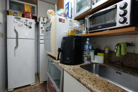 Apartamento para alugar com 60m², 2 quartos e 1 vaga Apartamento para alugar com 60m², 2 quartos e 1 vagaCozinha - Armários