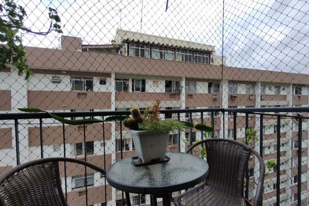 Apartamento para alugar com 60m², 2 quartos e 1 vaga Apartamento para alugar com 60m², 2 quartos e 1 vagaVaranda