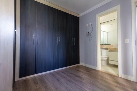 Quarto 1 de apartamento para alugar com 2 quartos, 61m² em Guaiauna, São Paulo