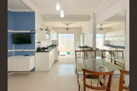 Apartamento para alugar com 100m², 2 quartos e 1 vagaSala de Jantar