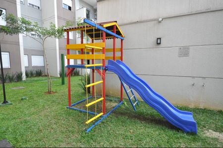 Apartamento à venda com 44m², 2 quartos e sem vagaÁrea comum - Playground