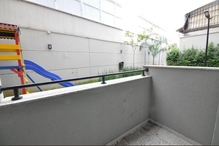 Sacada da Sala de apartamento para alugar com 2 quartos, 44m² em Tremembé, São Paulo