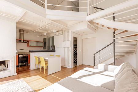 Apartamento para alugar com 92m², 1 quarto e 2 vagasSala