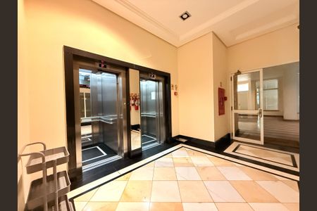 Apartamento para alugar com 92m², 1 quarto e 2 vagasElevador 