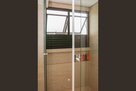 Apartamento à venda com 131m², 3 quartos e 1 vaga Apartamento à venda com 131m², 3 quartos e 1 vagaBanheiro da Suíte