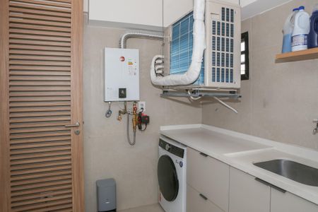 Apartamento à venda com 131m², 3 quartos e 1 vaga Apartamento à venda com 131m², 3 quartos e 1 vagaÁrea de Serviço