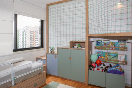 Apartamento à venda com 131m², 3 quartos e 1 vaga Apartamento à venda com 131m², 3 quartos e 1 vagaQuarto 2