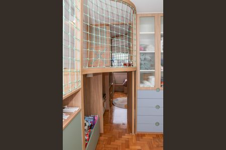 Apartamento à venda com 131m², 3 quartos e 1 vaga Apartamento à venda com 131m², 3 quartos e 1 vagaQuarto 2