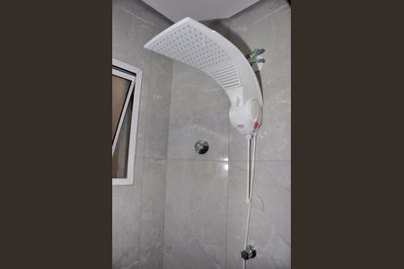 Casa para alugar com 110m², 2 quartos e sem vagaDetalhe - Banheiro Social